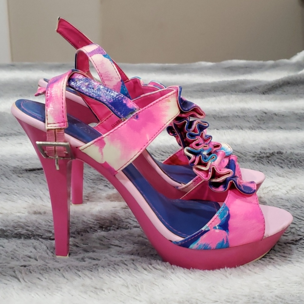 Anne Michelle Platforms